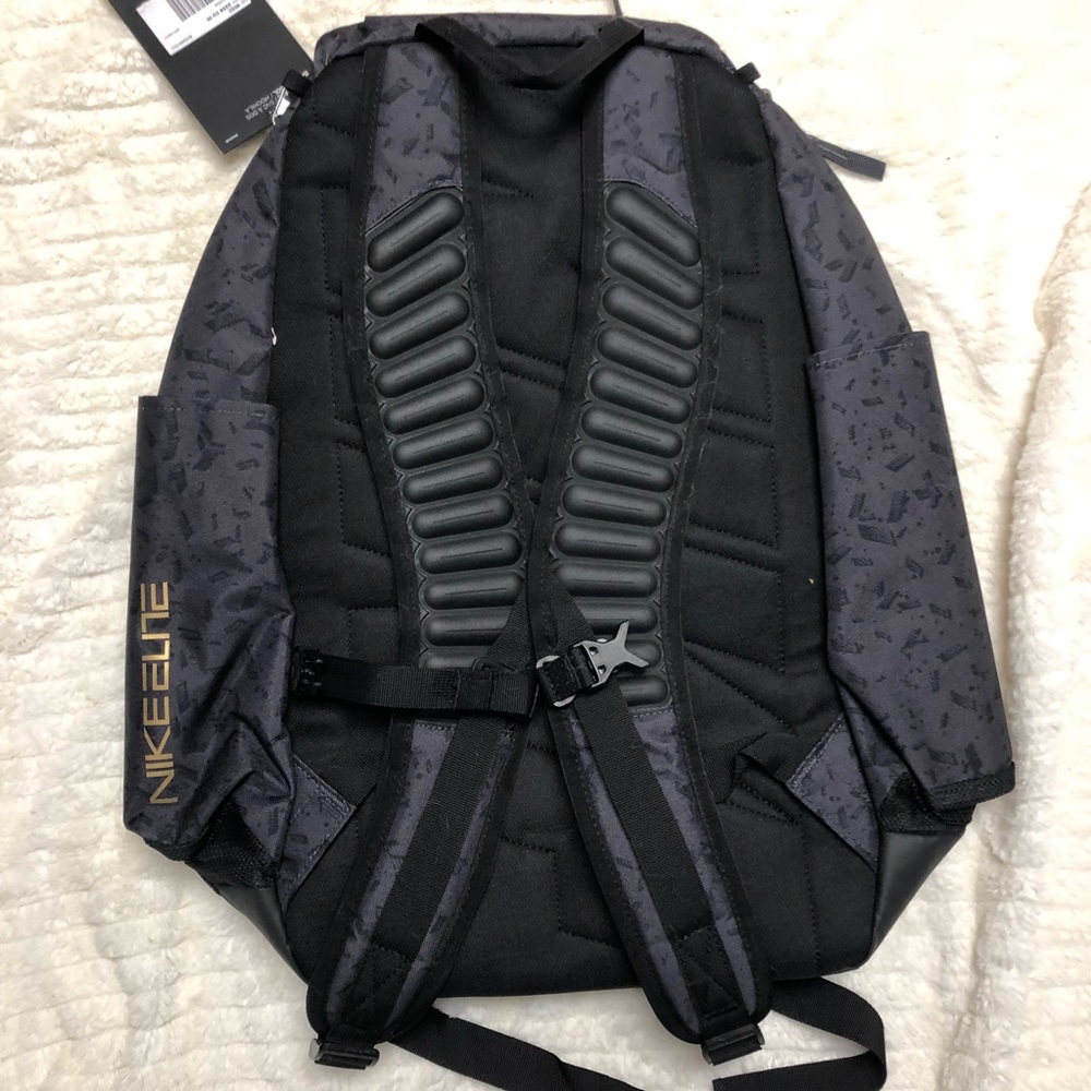 NWT🏀 NIKE ELITE HOOPS BACKPACK 🎒 LOTS OF STORAGE - Picture 5 of 8